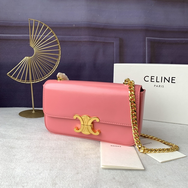 スーパーコピーブランドバッグ正面デザイン